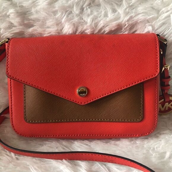 ‎MICHAEL Kors Greenwich Small Flap Crossbody Bag - Picture 8 of 8